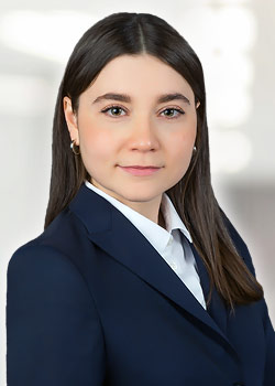Rechtsanwältin Laura Rosenbaum